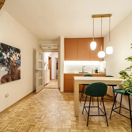 Hideaway Apartman Novi Sad